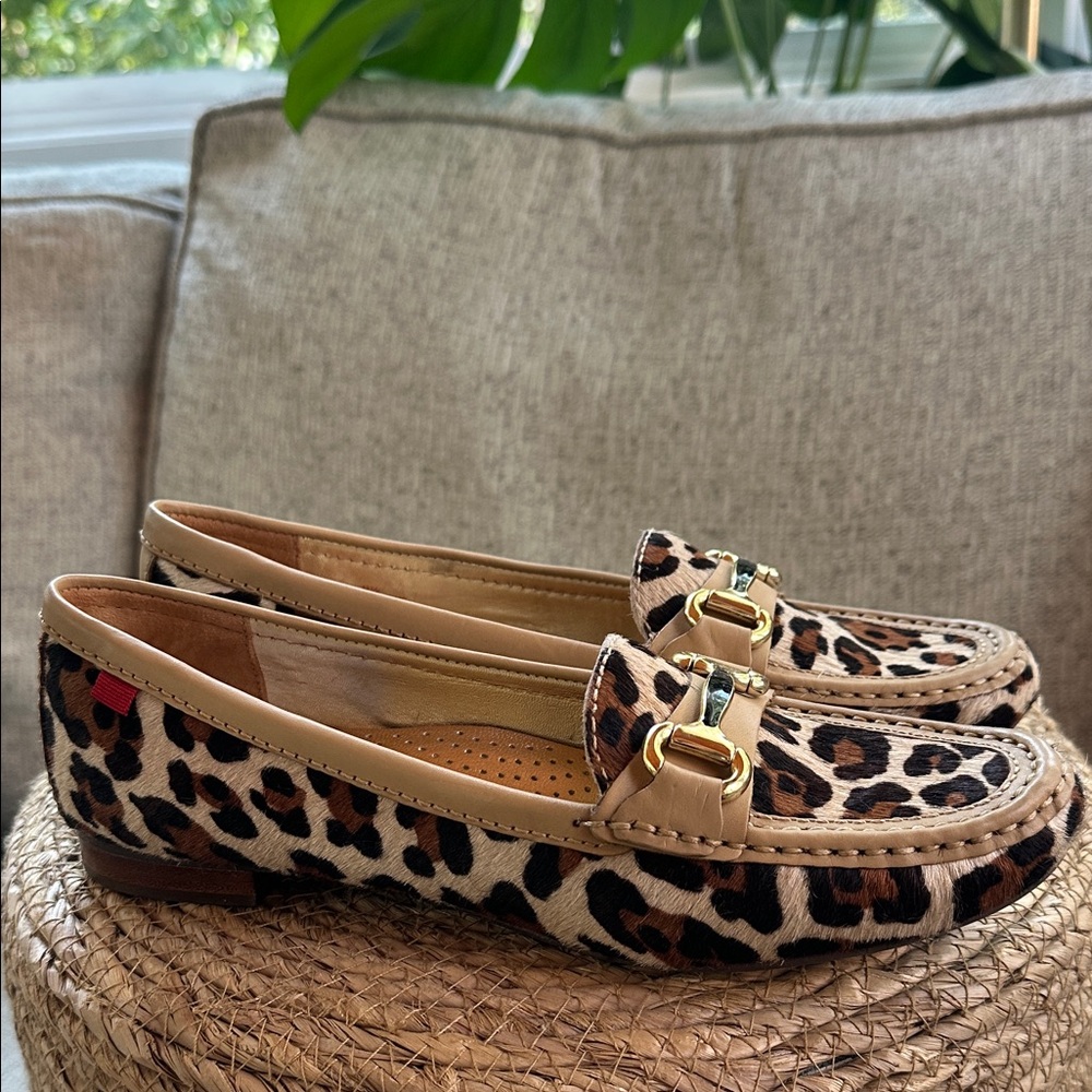 Marc Joseph New York Leather Leopard Print Flats with Gold Buckle size 9.5